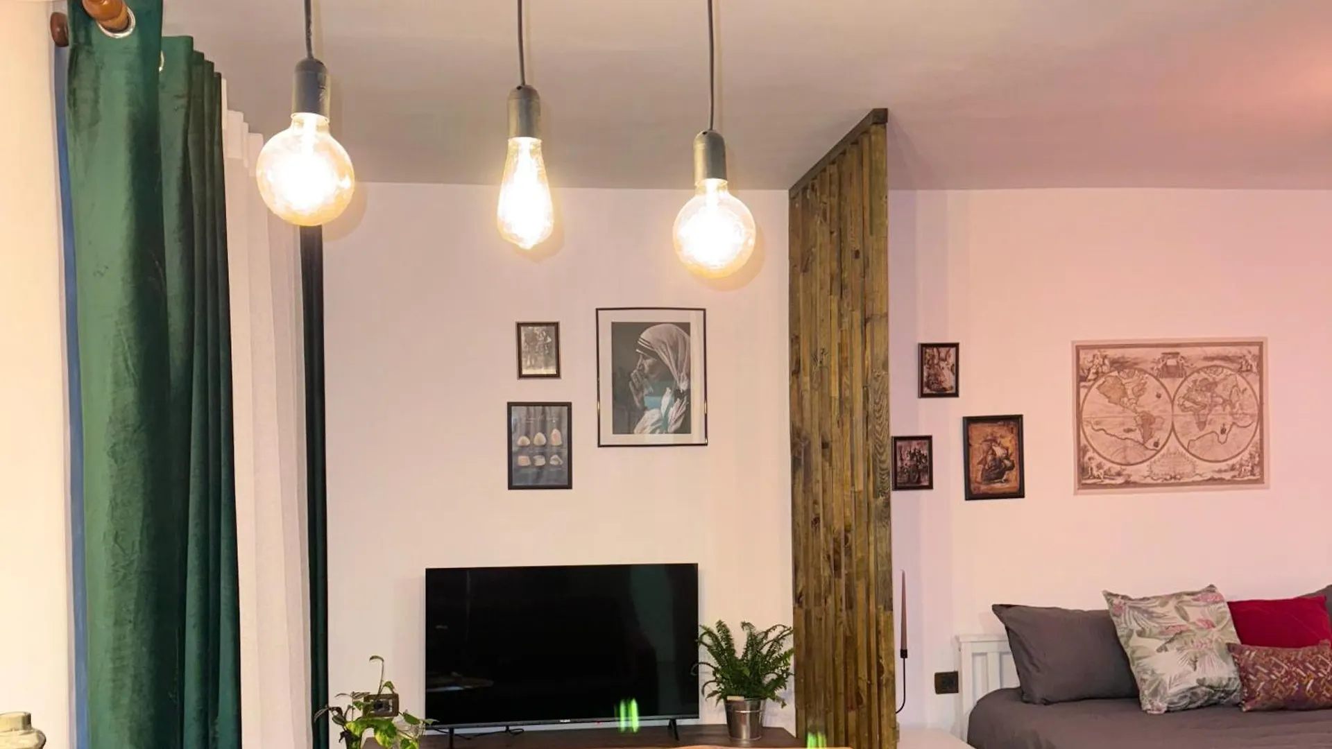 Tirana Apartment 0*,